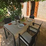 Feriehus Modern In Foligno - Loc With Pool *