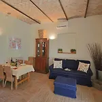 Modern In Foligno - Loc With Pool Feriehus Case Vecchie