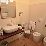 Modern In Foligno - Loc With Pool * Case Vecchie