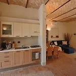 Modern In Foligno - Loc With Pool