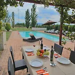 Modern In Foligno - Loc With Pool