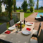 Hébergement de vacances Modern In Foligno - Loc With Pool