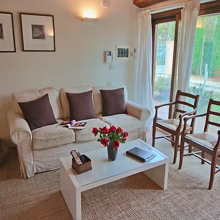 Modern In Foligno Loc With Pool Case Vecchie