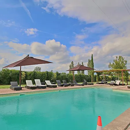 Holiday home Modern In Foligno Loc With Pool