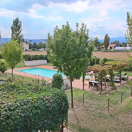 Modern In Foligno Loc With Pool Holiday home *