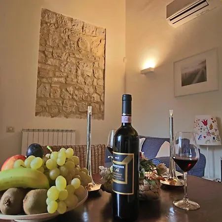 Holiday home Modern In Foligno Loc With Pool Case Vecchie