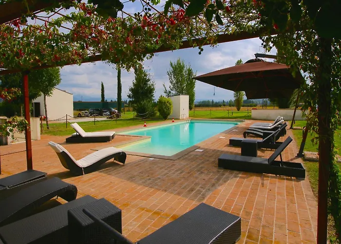 Modern In Foligno - Loc With Pool *