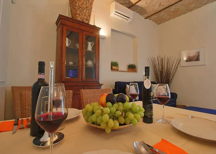 Modern In Foligno - Loc With Pool Feriehus *